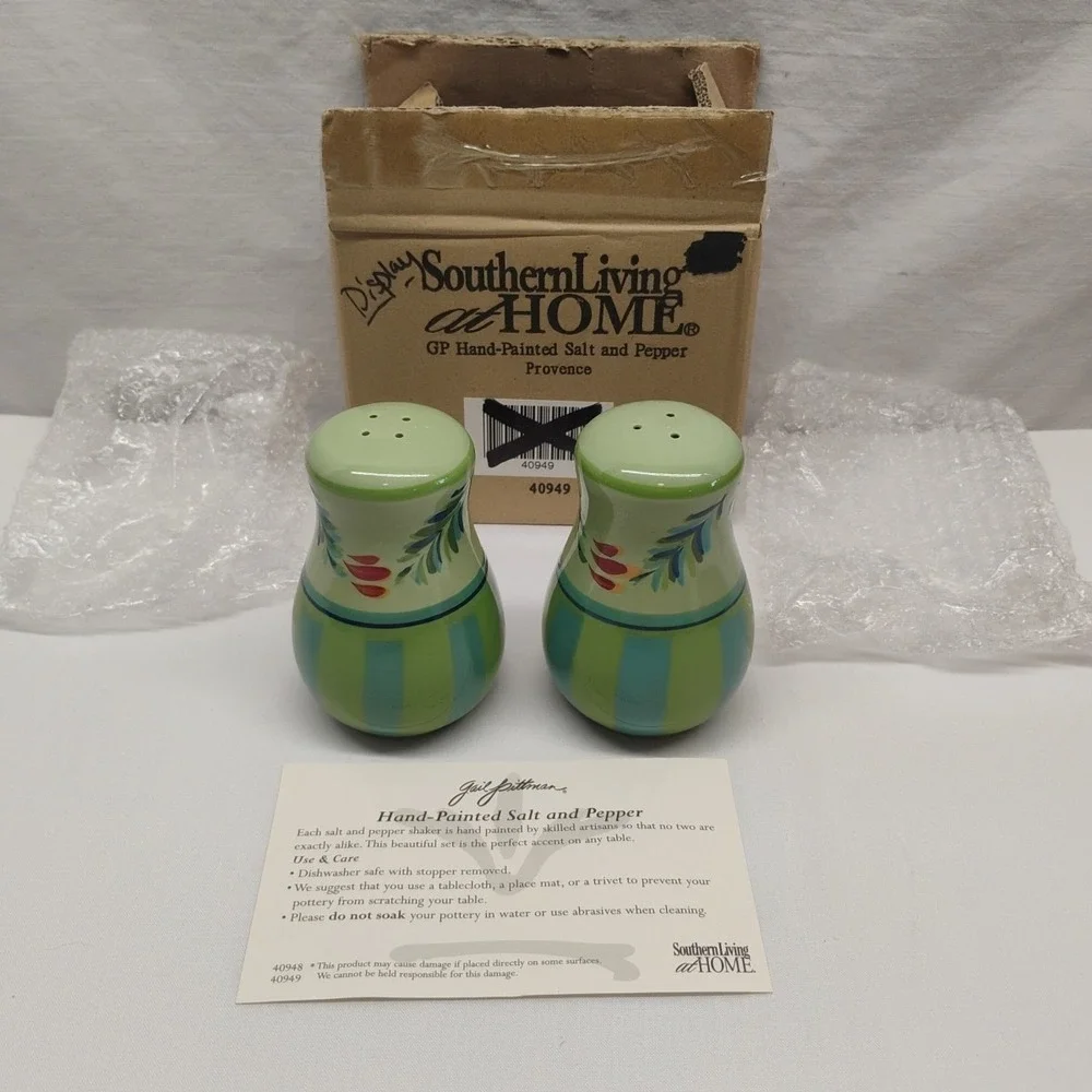 Southern Living At Home GAIL PITTMAN Hand-Painted Salt & Pepper Set PROVENCE NIB